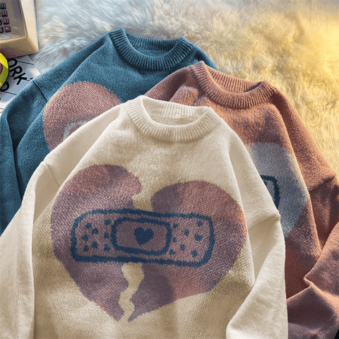 Gamer Heart Printed Round Neck Knit Sweater - Sweaters - NouveExpress